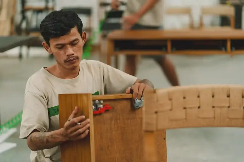 Pekerja profesional di bidangnya